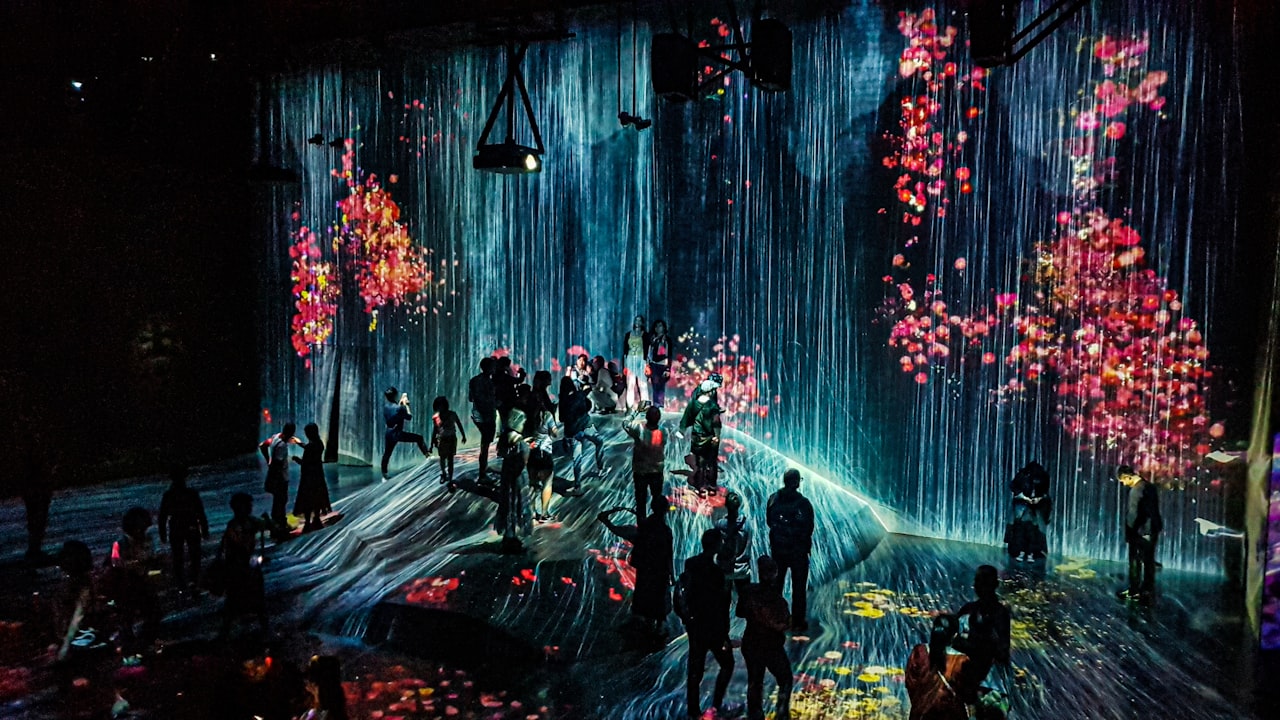 teamLab Planets + Toyosu
